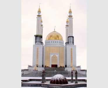 Мечеть «Нур Гасы́р» г. Актобе (Казахстан)